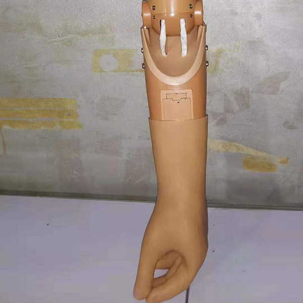 上肢假肢